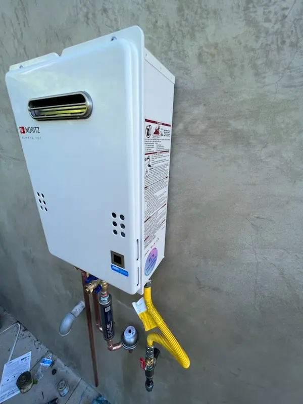 Tankless water heater installation for Mount Aetna homes